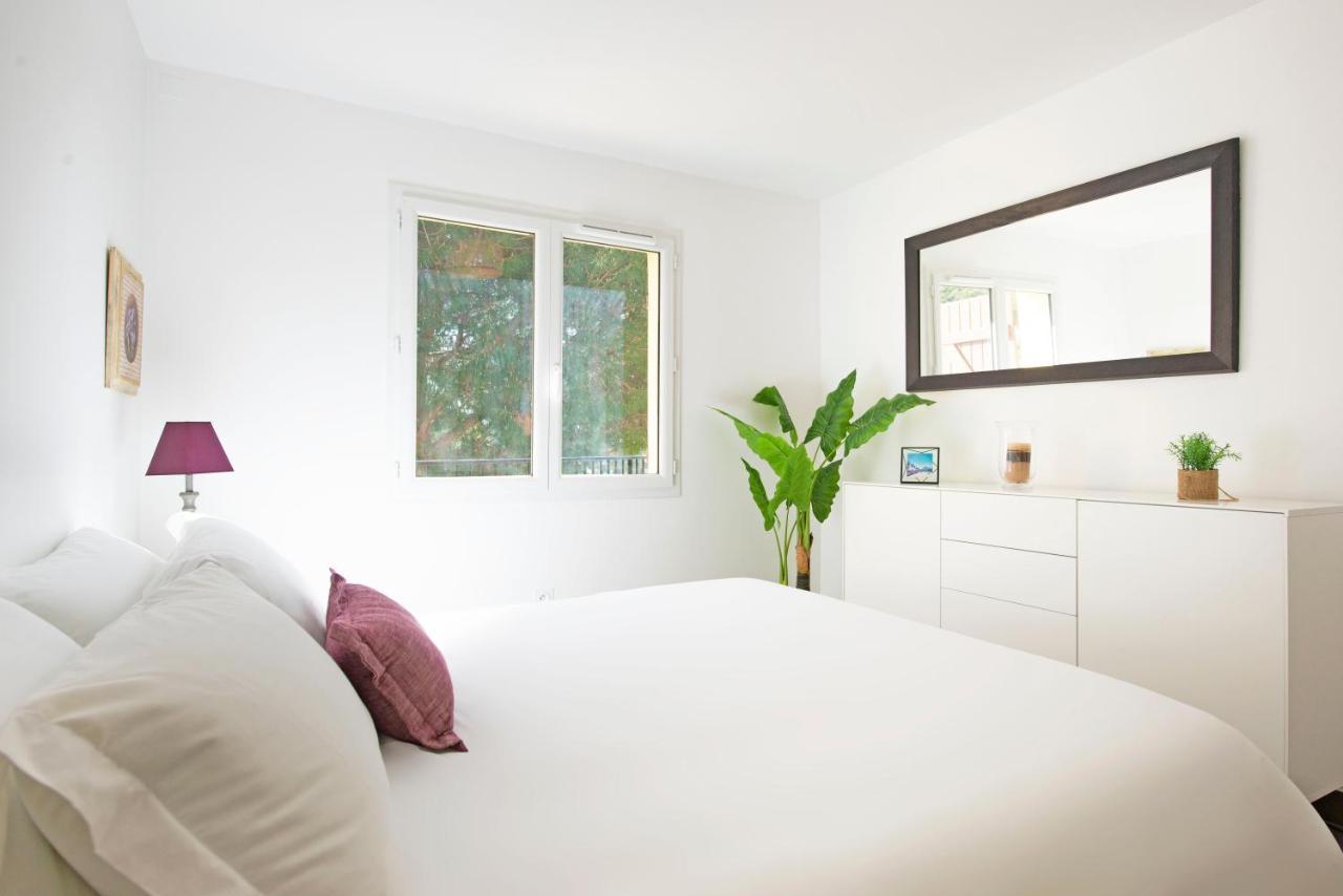 Select'Sohome - La Fossette - Appartement Pour 4 Personnes Avec Terrasse Et Vue Mer ! - Fos-04 르 라방두 외부 사진